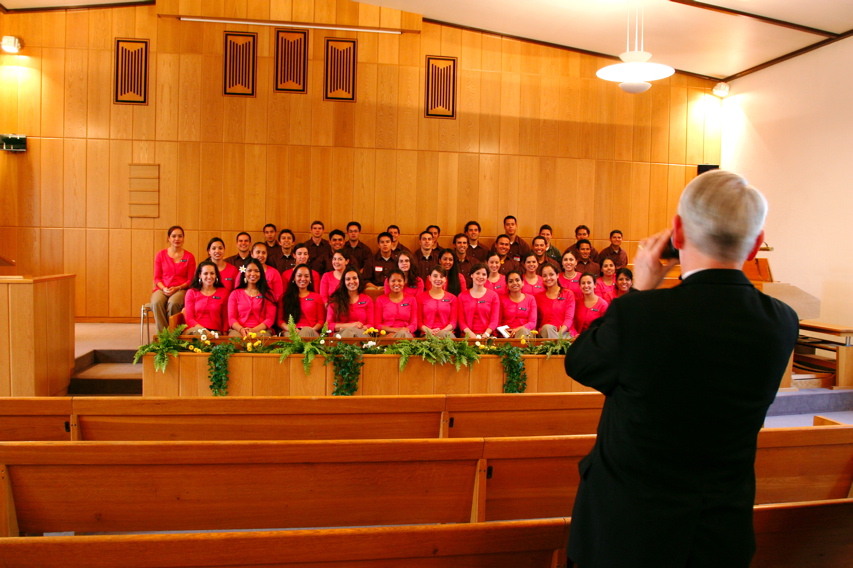 Elder Allen and the Living Legends Hamburg Ward Chapel