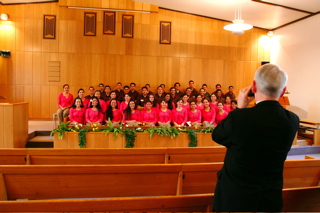 Elder Allen and the Living Legends Hamburg Ward Chapel