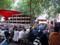 Open Air Opera at Gerhardt Hauptmann Platz Hamburg with Fake Balcony