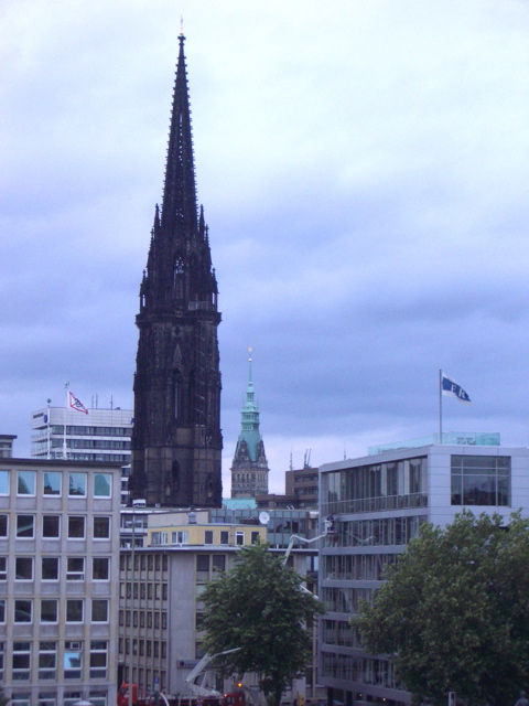 Memorial Church - Gedächtniskirche und Rathaus